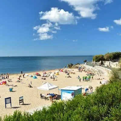 Cozy Near The Sea In Διαμέρισμα Paço de Arcos